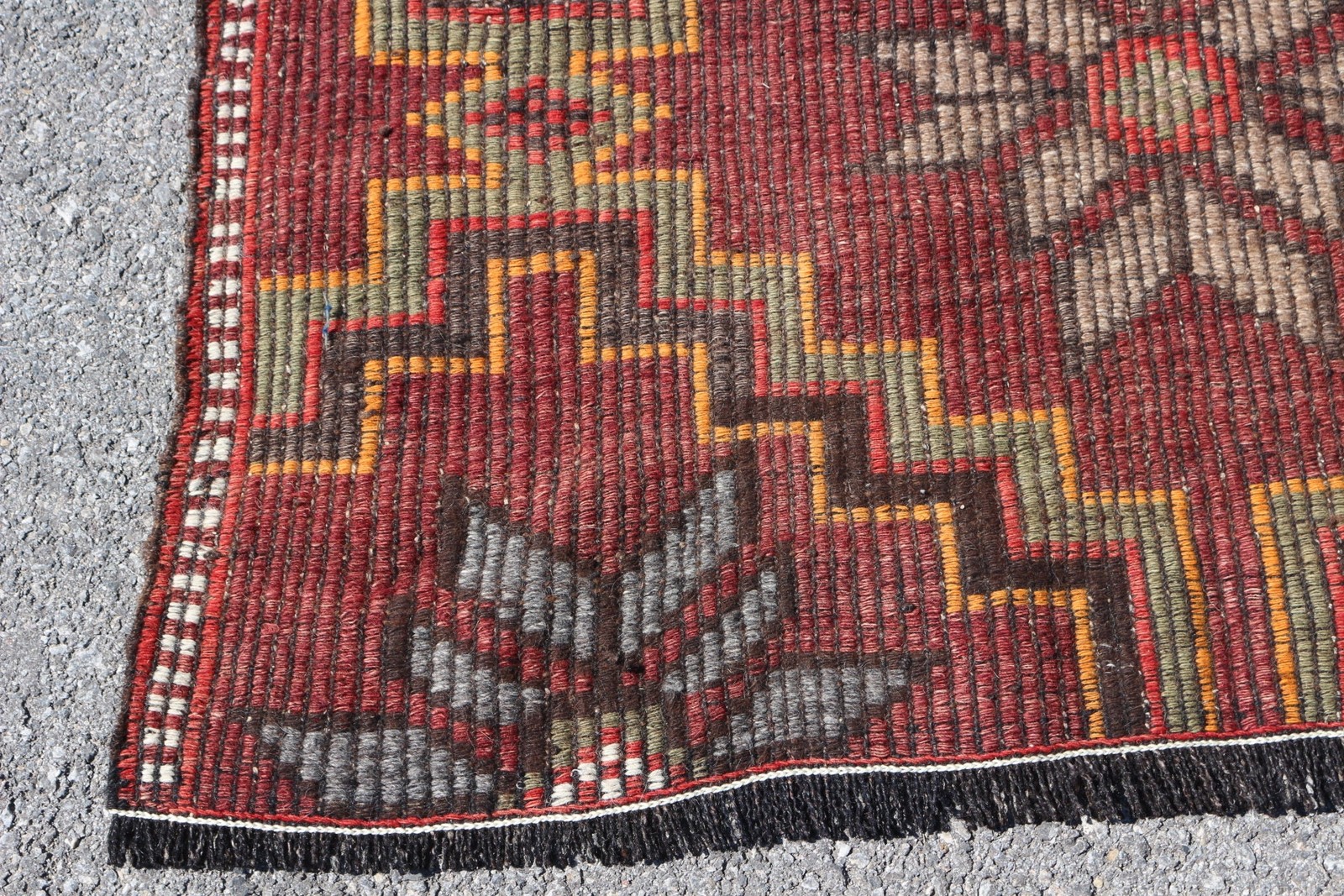 Vintage Area Rug 4×9,3 ft (123×283 cm), Kilim Red Oriental Turkish Rug
