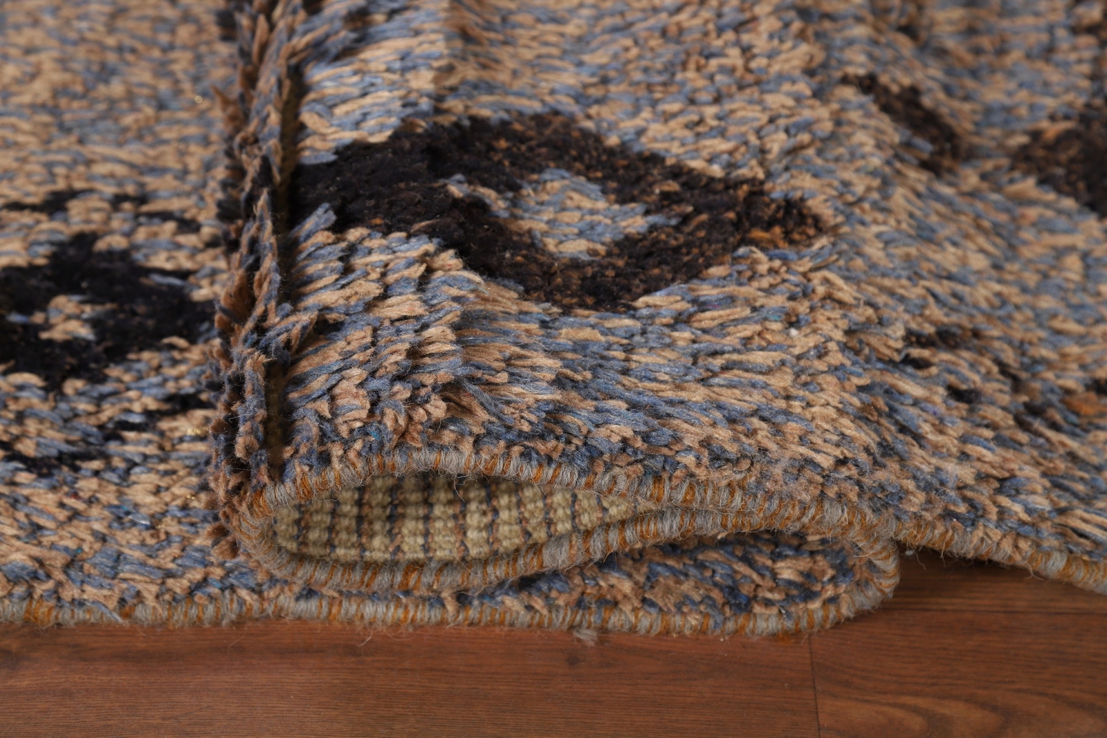 Luxury Hand-Knotted Contemporary Moroccan Wool Area Rugs 7×11 ft