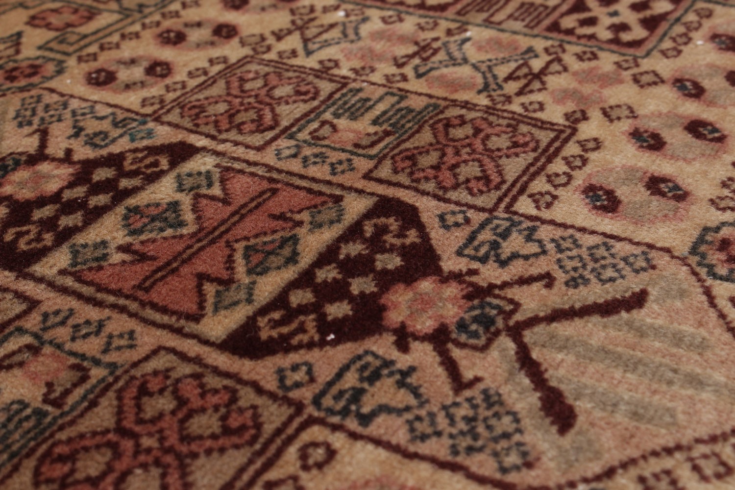 Vintage Hand-Knotted Area Rug 4’9″ x 7’8″ Traditional Wool Carpet