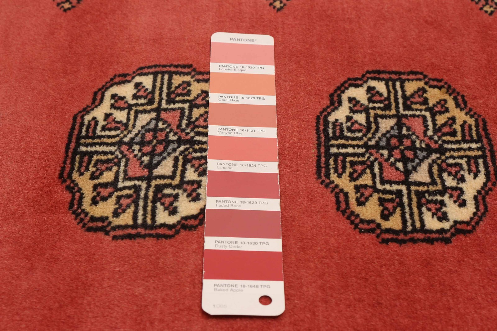 Vintage Hand-knotted Runner Rug 2’7″ x 10’6″ Traditional Oriental Wool Carpet