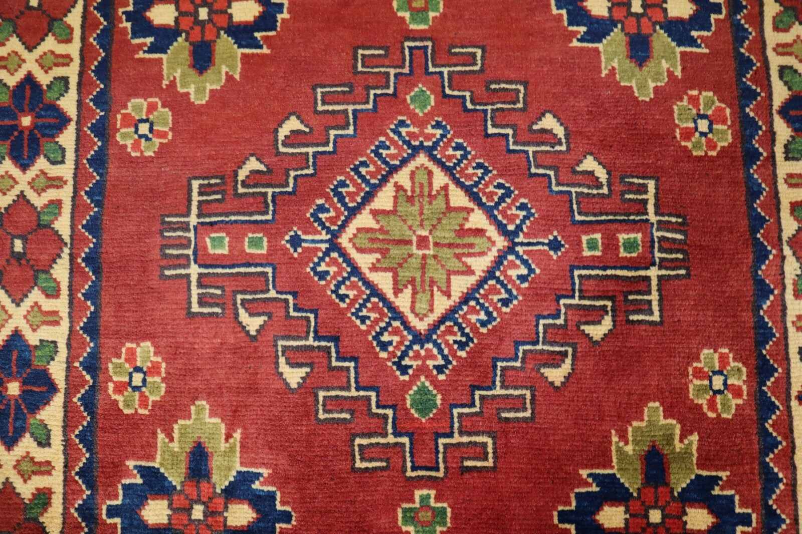 2’7″ x 4’10” ft. Afghan Kargahi Natural Dye Wool Hand Knotted Oriental Area Rug