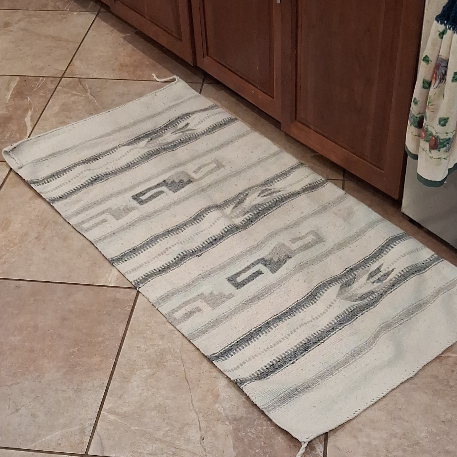 Southwestern Flat Weave Area Rug Woven 27 x 55 in Rectangle Kitchen