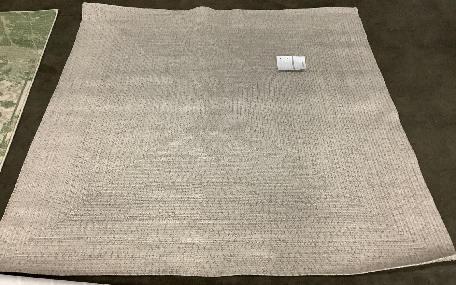 IVORY / LIT GREY 6′ X 6′ Broken Thread Rug, Reduced Price 1172666400 BRA201A-6SQ