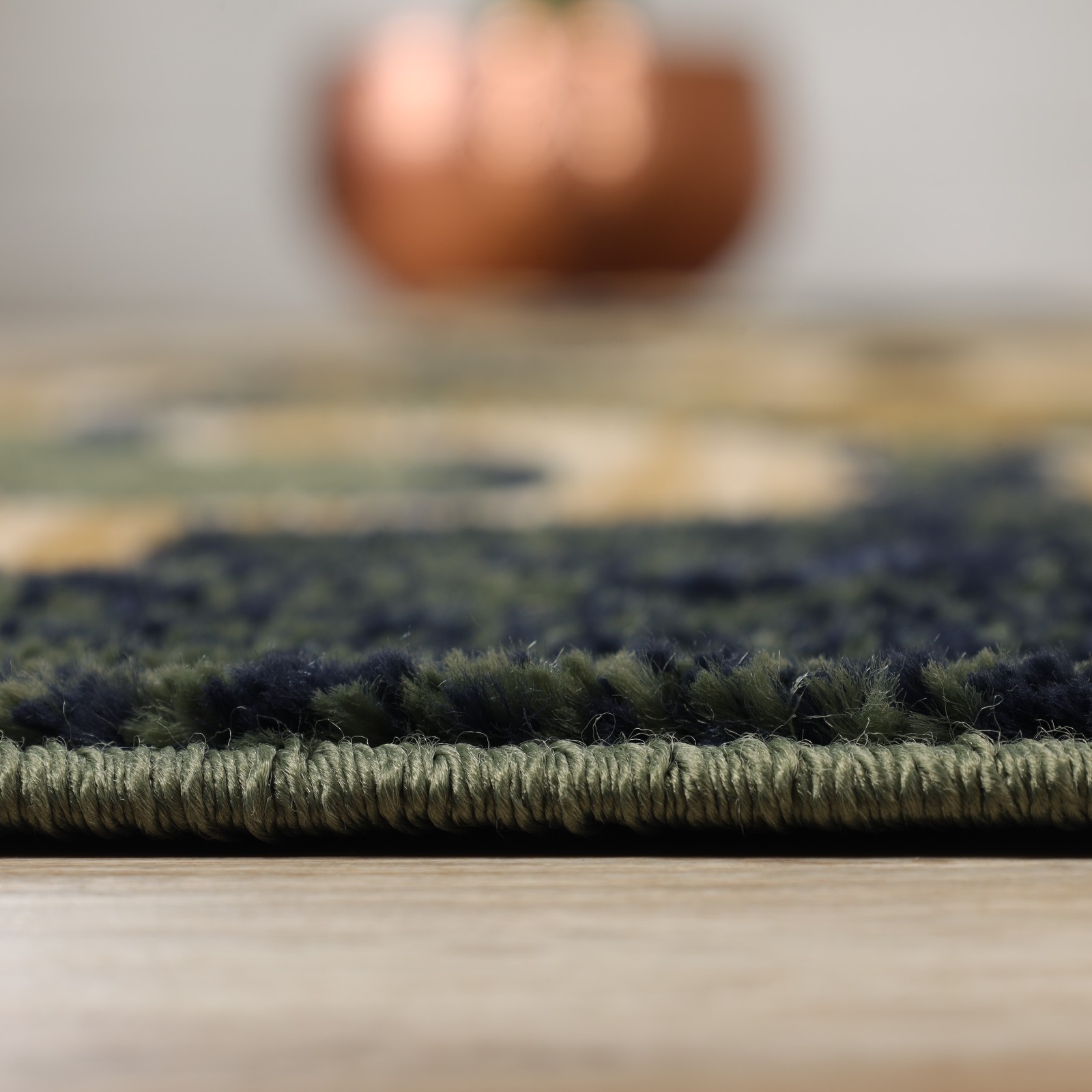 Viking Geometric Trellis Modern Anti Static Colorfast Moth Proof Indoor Area Rug