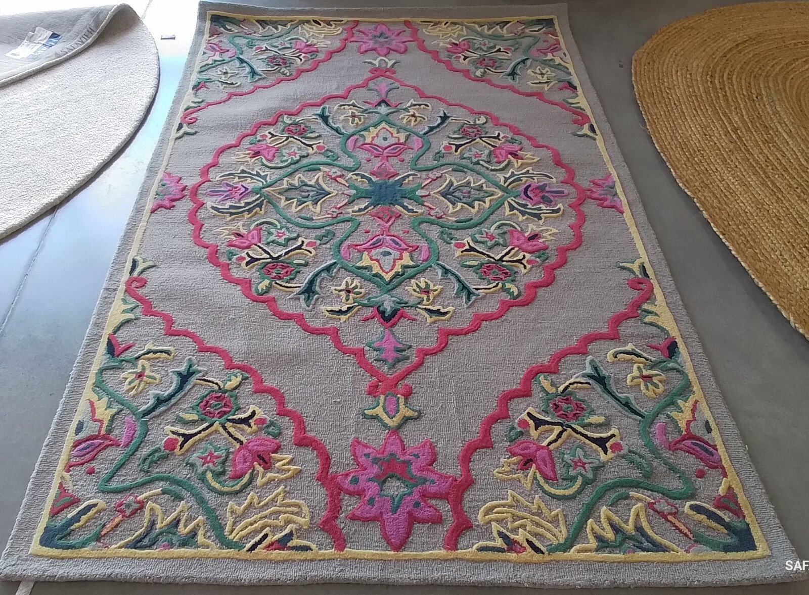 DARK GREY MULTI 5′-0″ x 8′-0″ Back Stain Rug Reduced Price 1172771790 BLG605D-5