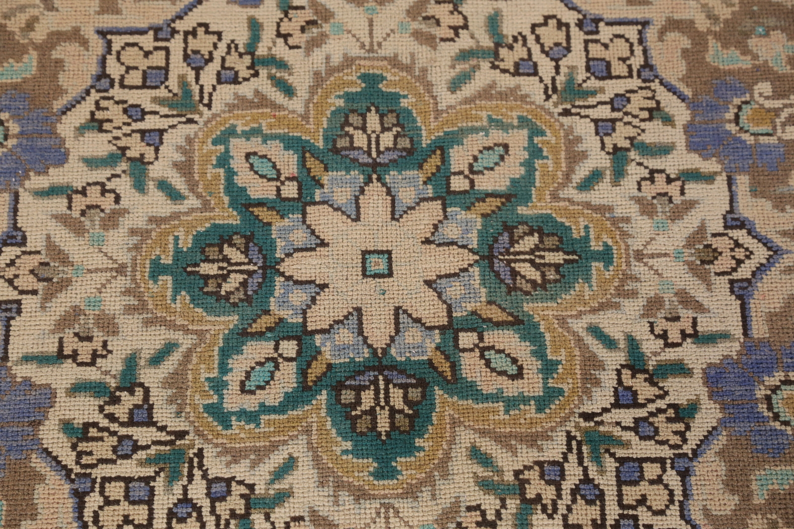 Vintage Pink Floral Traditional Area Rug 10×13 ft Hand-knotted Wool Carpet