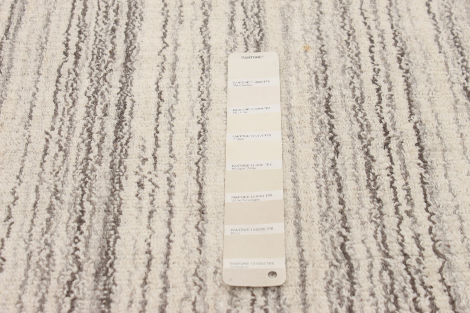 Traditional Cream Hand loomed Area Rug 5’1″ x 7’10” Oriental Carpet