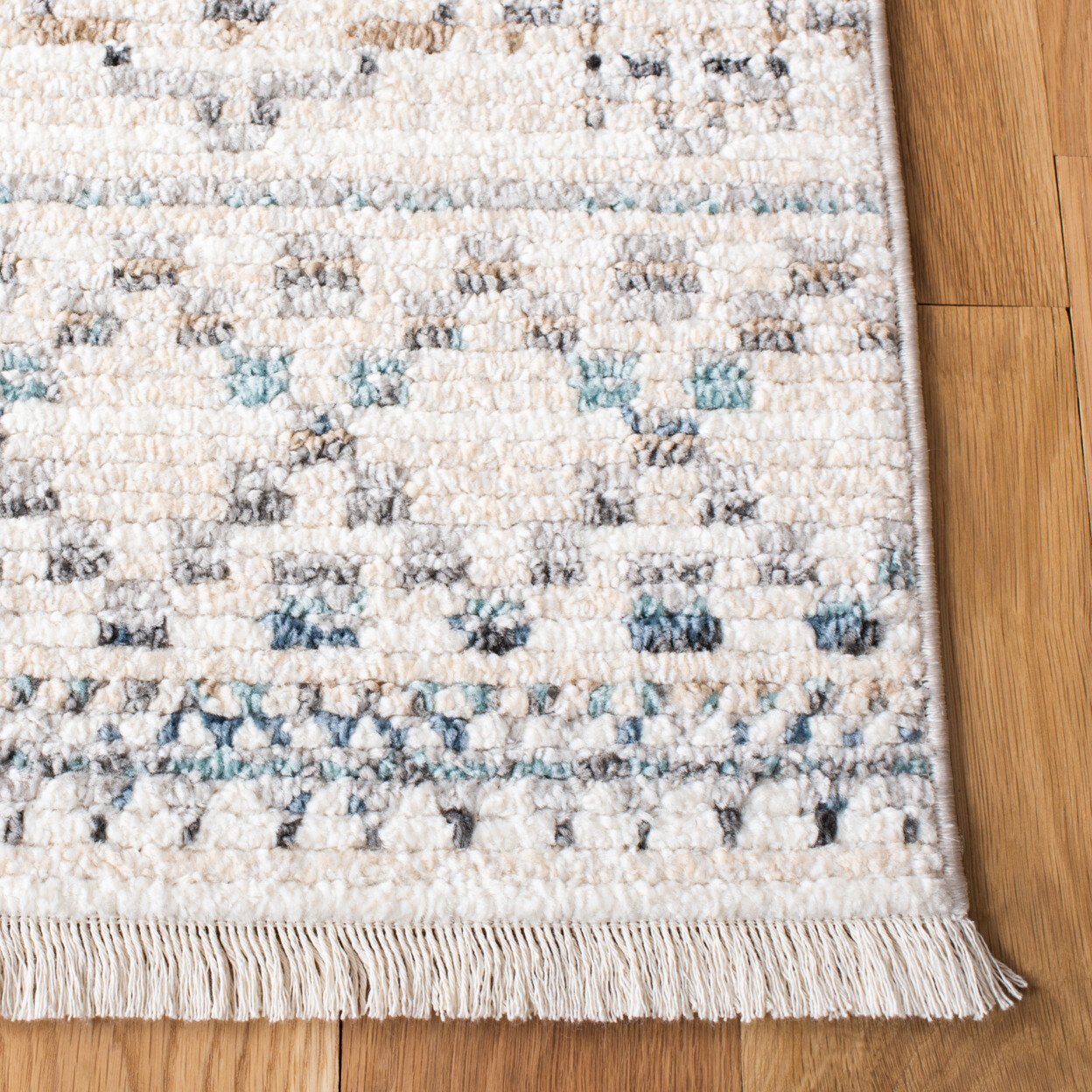SAFAVIEH Sedona Collection SED807A Ivory / Grey Rug