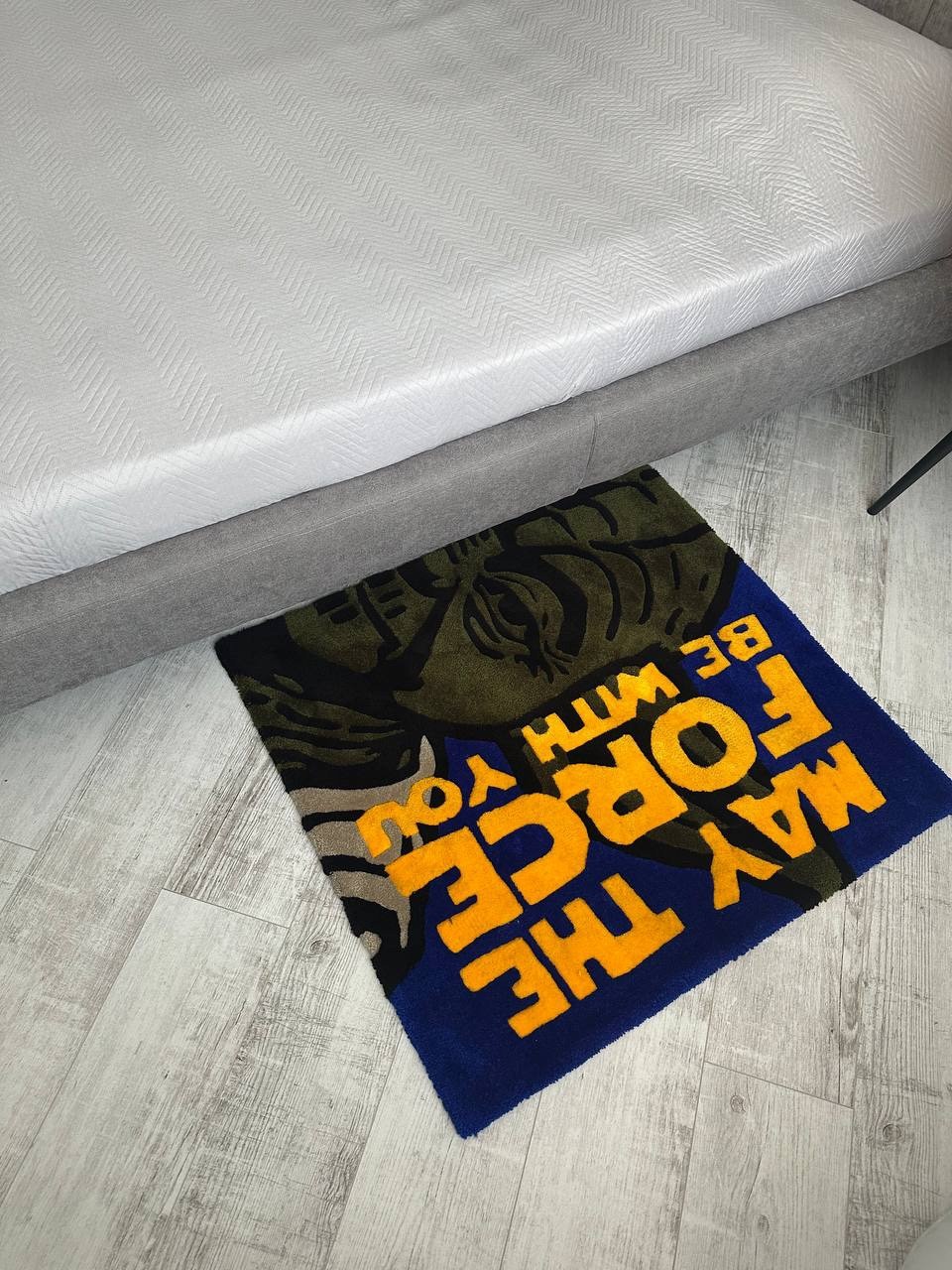 Yoda Tufted Rug – 80×80 cm – Handmade Star Wars Inspired Decor
