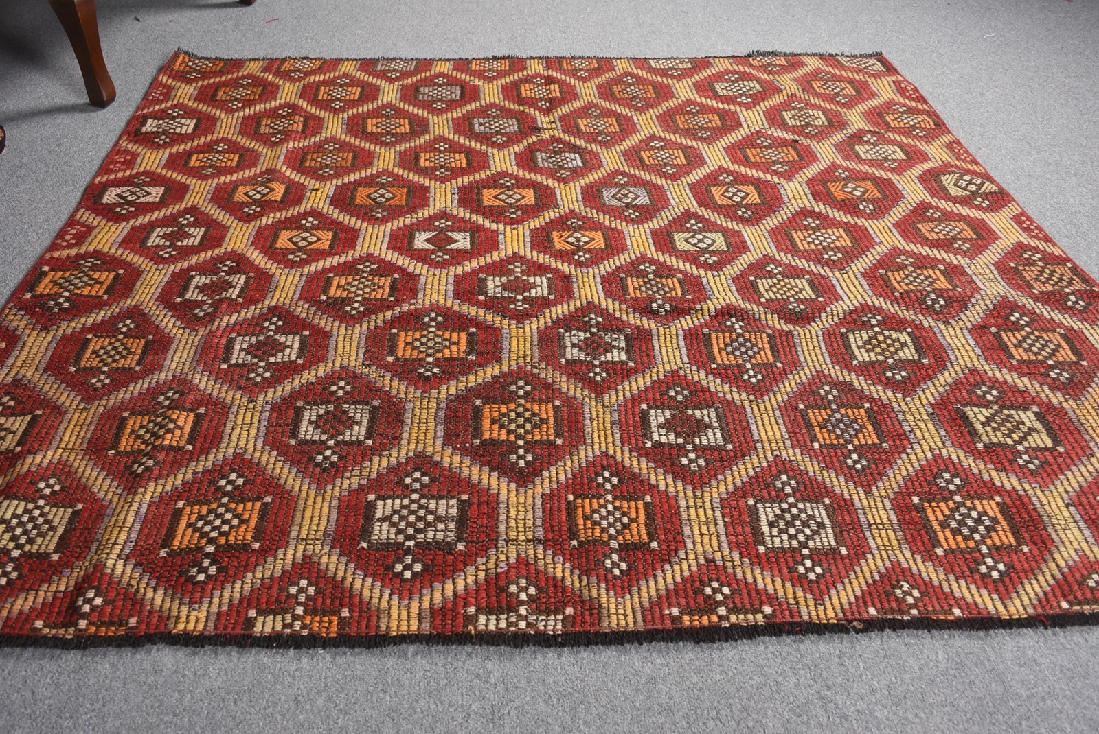 Turkish Kilim Area Rug 5,7×5,2 ft (173×159 cm), Vintage Red Ikat Rug