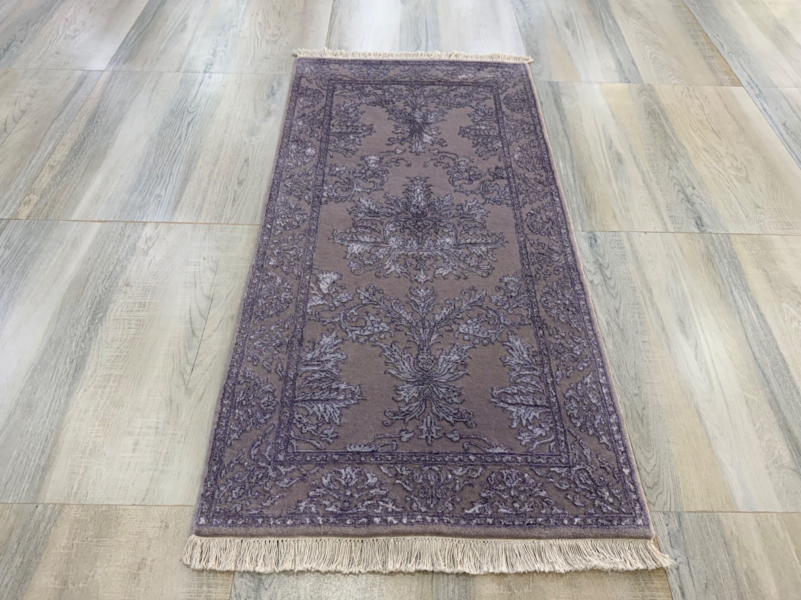 Classic Hand-Knotted Wool Rug 70×140 cm Grey Traditional European Damask Pattern