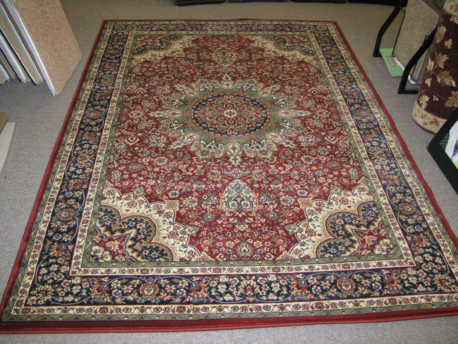 Oriental Weavers Ariana 116R Red…………..TRS-588