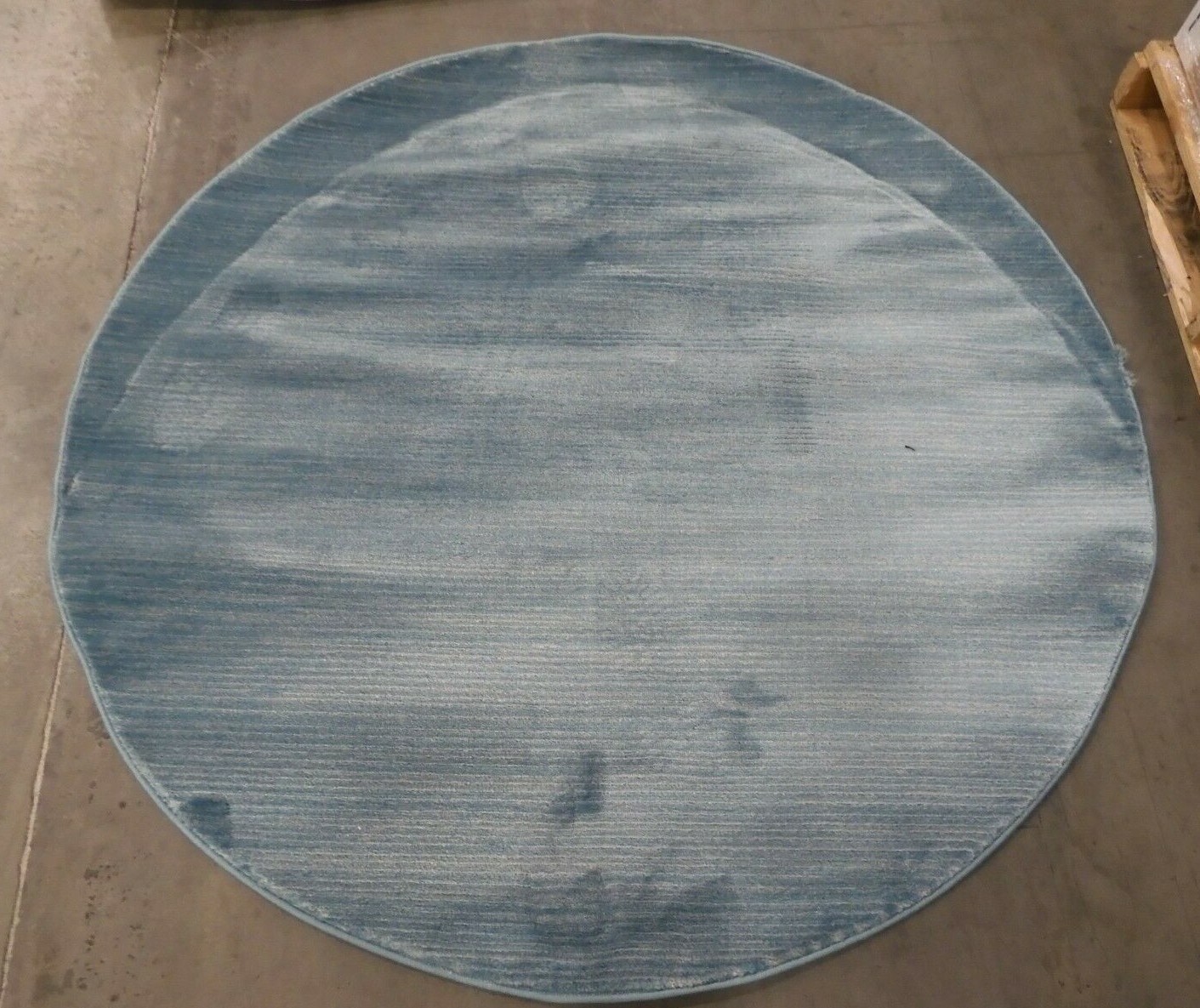 AQUA 5′ X 5′ Round Damaged Rug, Reduced Price 1172619216 VSN606B-5R