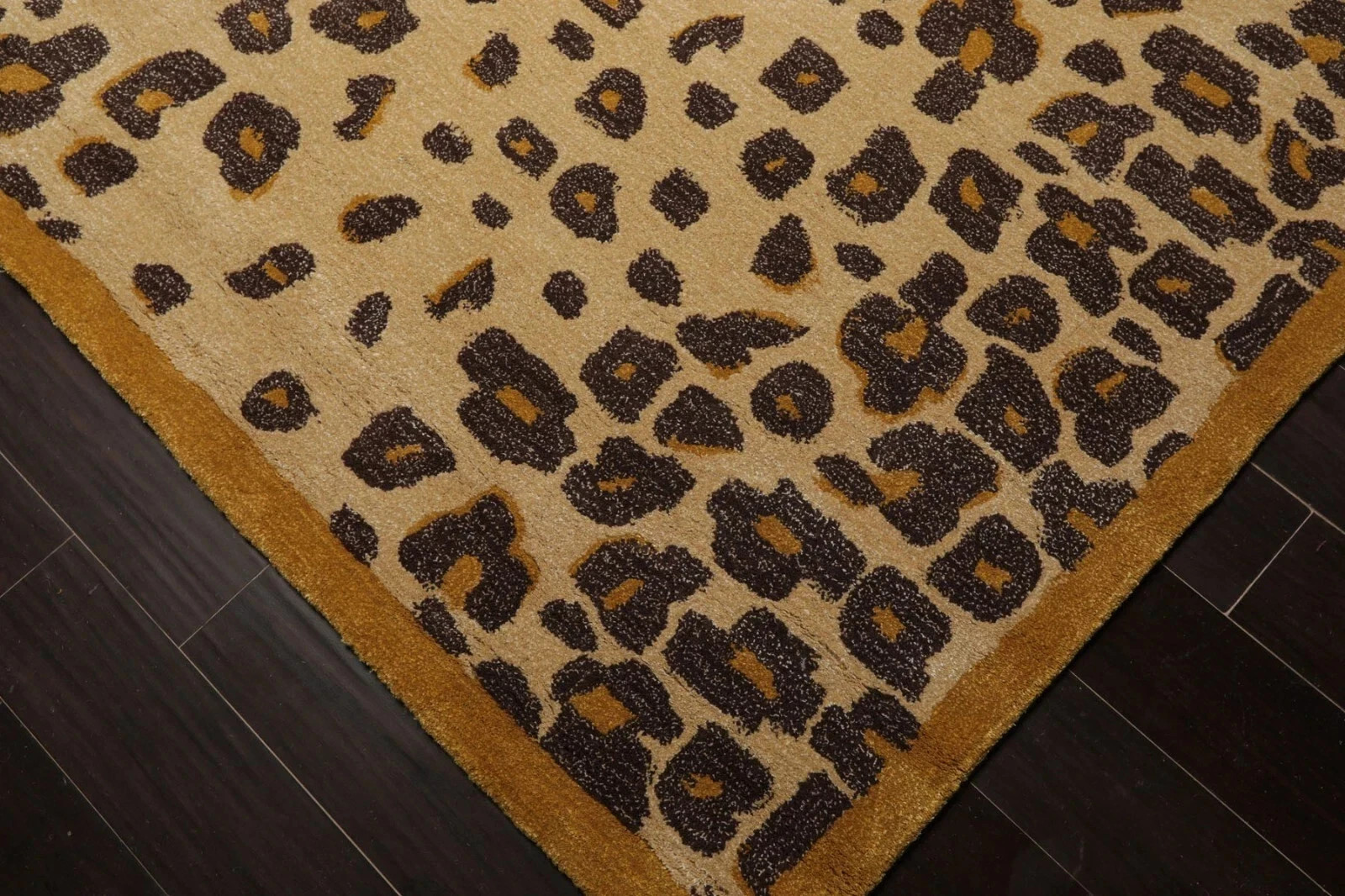 Leopard Print Wool Premium Wool Hand Tufted Area Rug Modern Living Room Bedroom