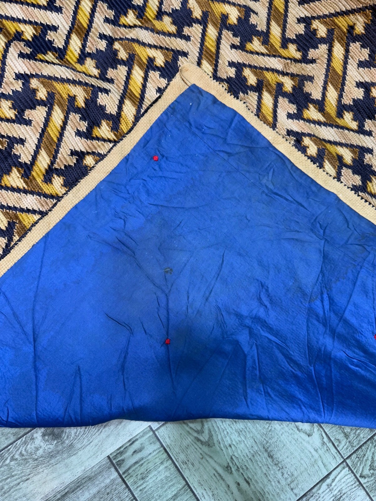 Vintage Beautiful Hand Silk Embroidered Floor Area Rug 302×154 Cm