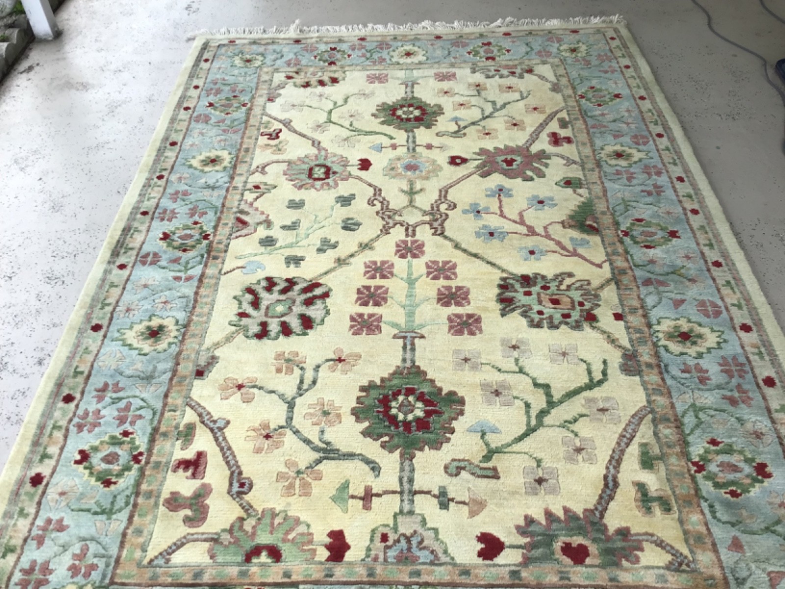 9′ by 68″ Glistens/shimmers like silk possibly wool/silk Oushak Contemporary