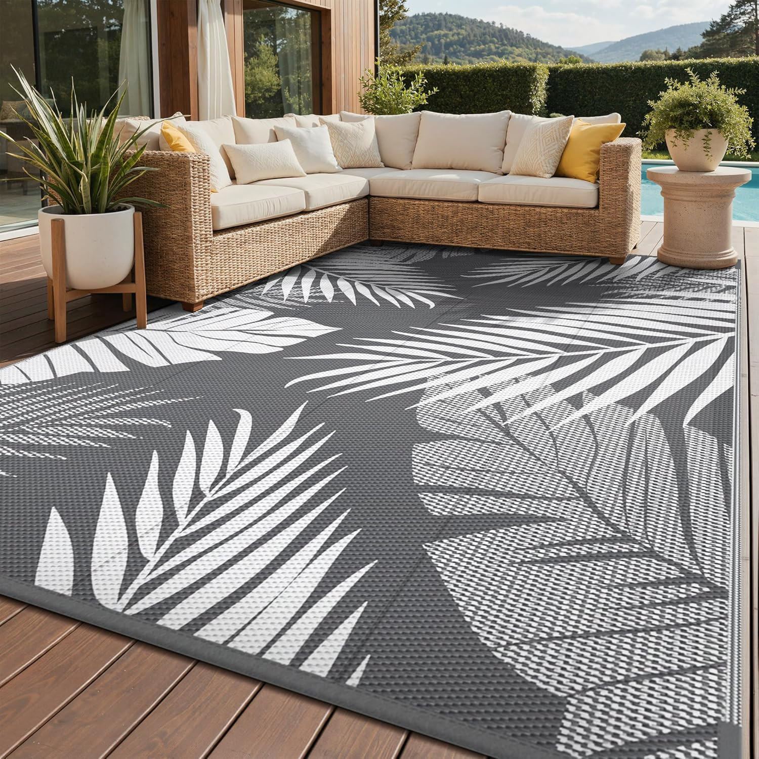 Waterproof Reversible Outdoor Rug For Patio Camping RV Picnic Deck And Backyard!