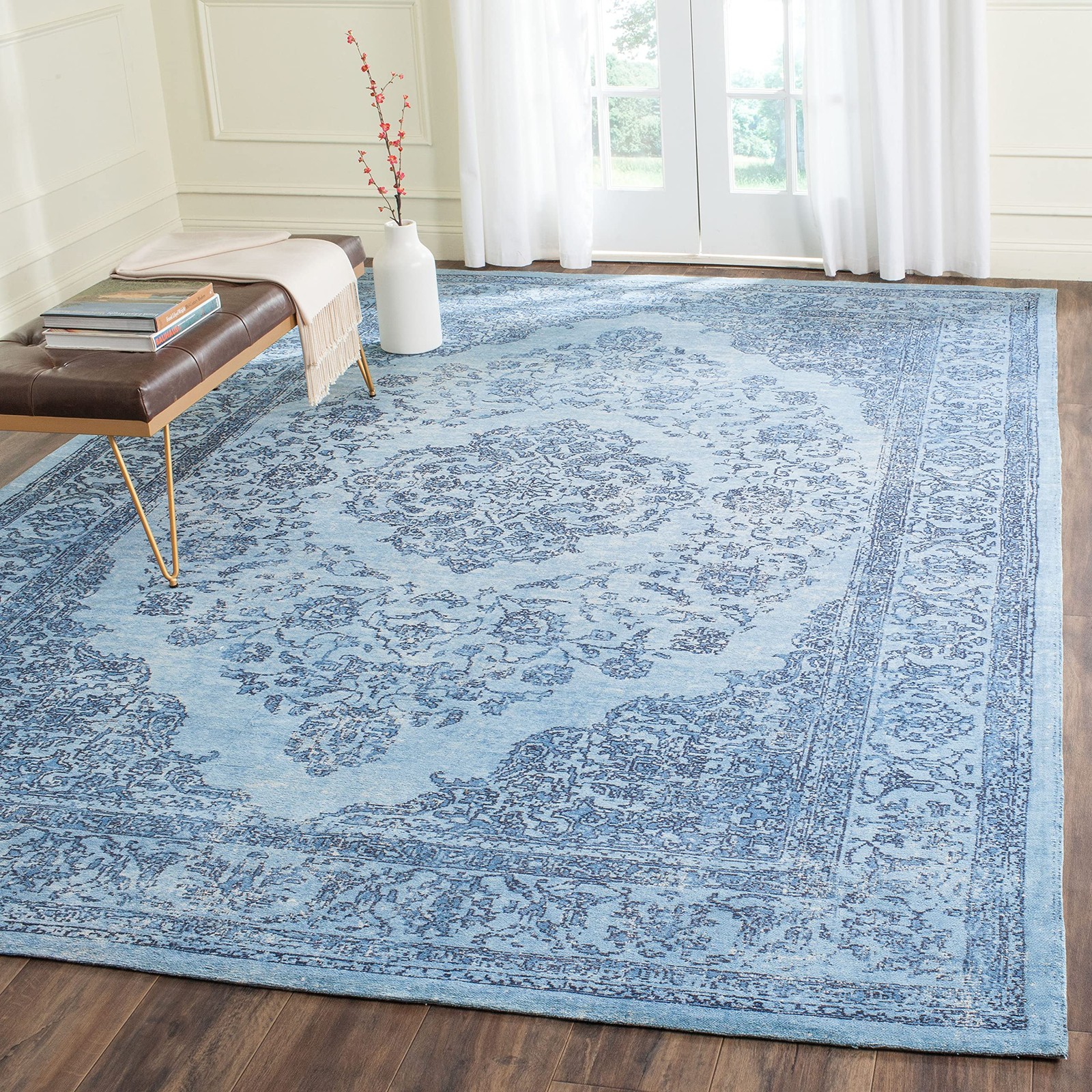 Classic Vintage Collection Area Rug – 8′ x 10′, Blue, Oriental Medallion Cott…