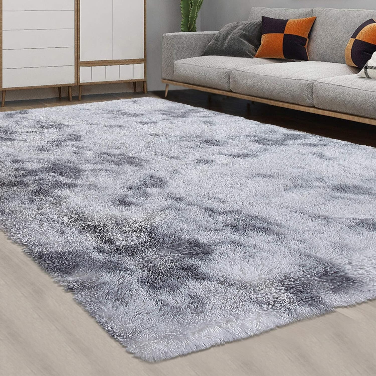 Ultra-Plush 8′ x 10′ Faux Fur Shag Rug – Cozy Non-Slip Carpet for Living Room