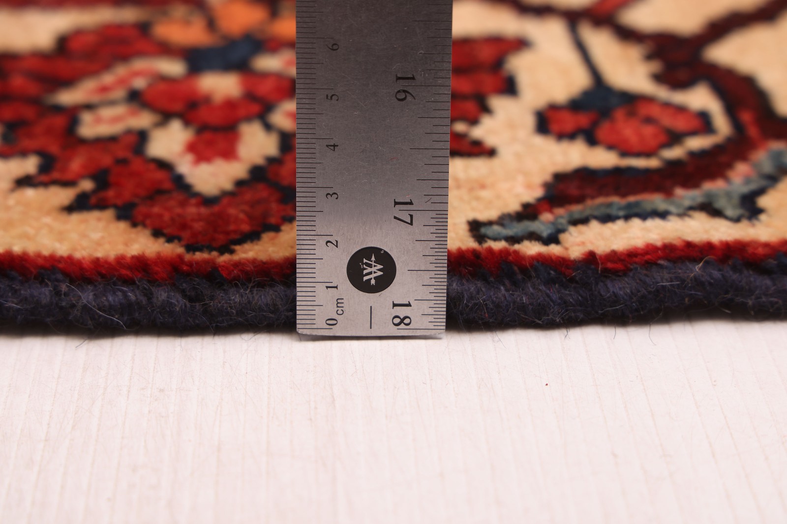 Vintage Hand-Knotted Area Rug 4’5″ x 6’3″ Traditional Oriental Wool Carpet