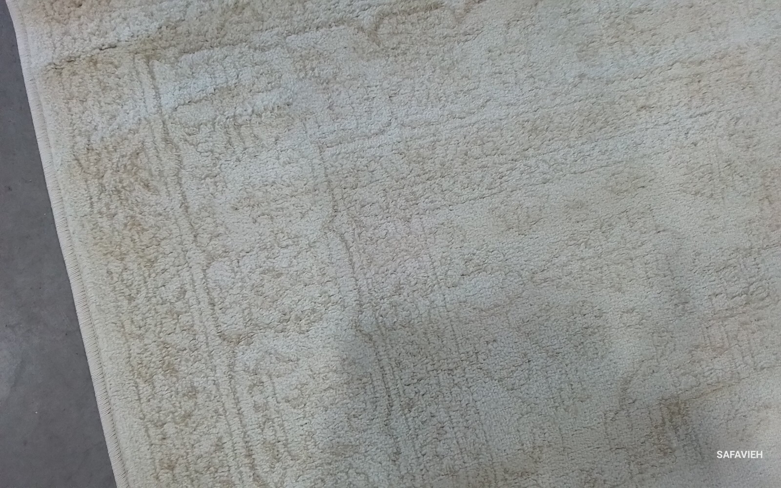 IVORY / BEIGE 6′-0″ x 9′-0″ Back Stain Rug, Reduced Price 1172776192 ADR108E-6