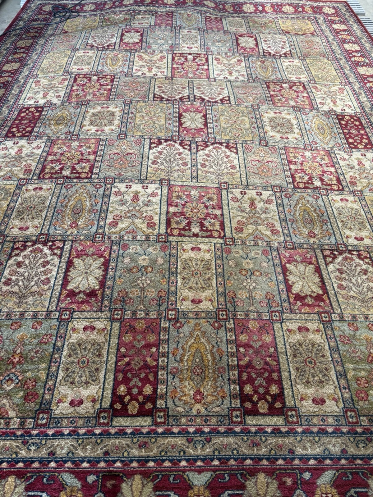 8.8 x 12 KARASTAN ANTIQUE LEGENDS BAKHTIYARI 2200-202 100% WOOL RUG PROF. WASHED