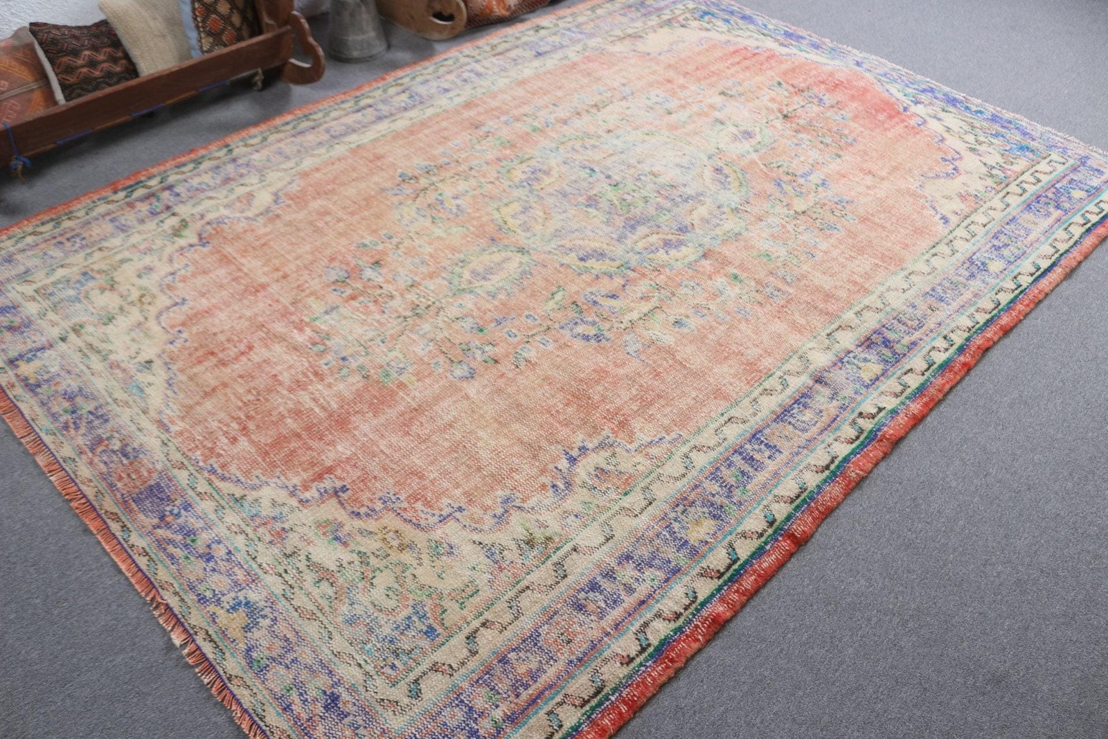 Vintage Turkish Rug 6,2×9 ft (189×274 cm), Red Blue Camouflage Rug
