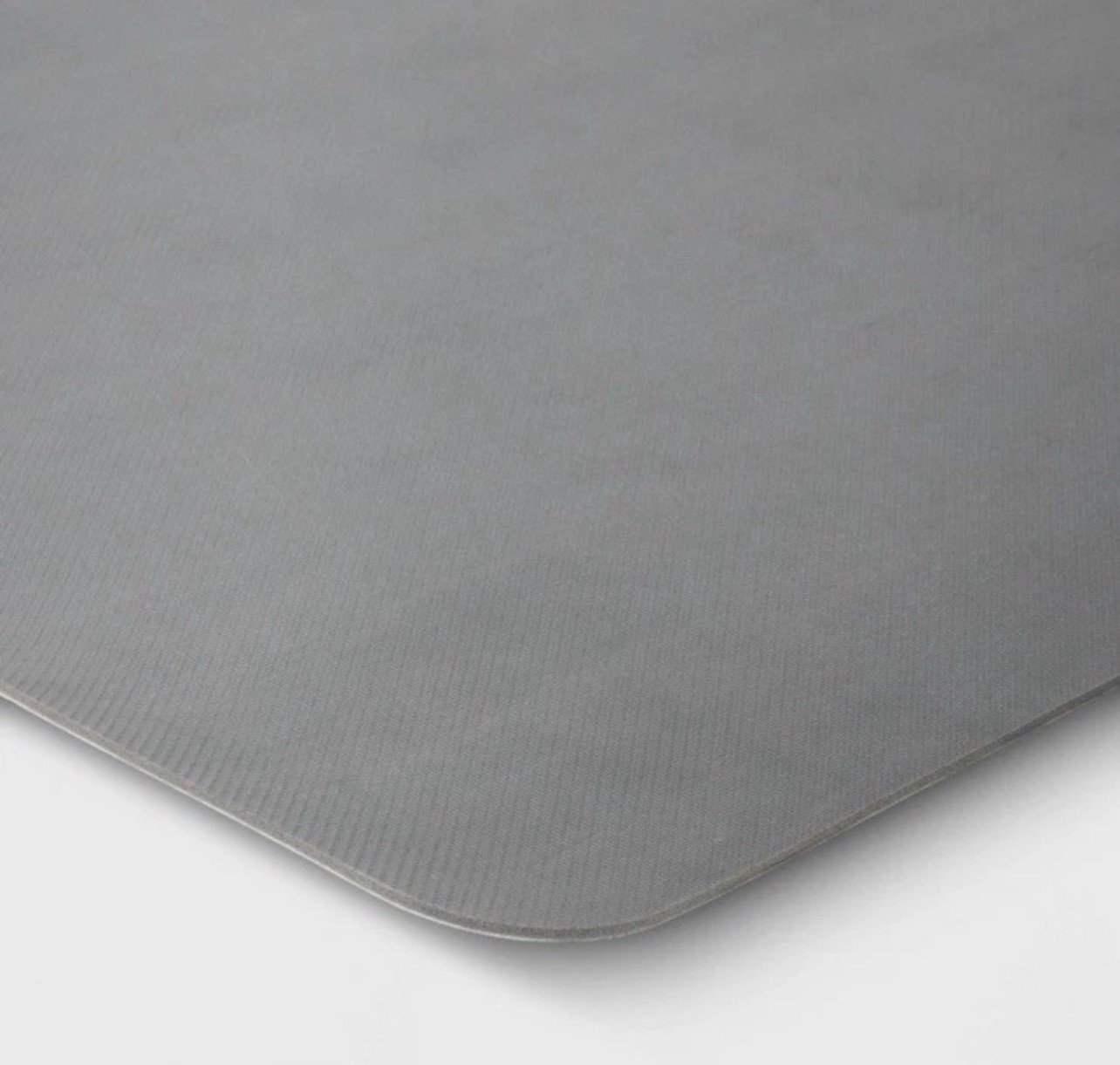 Non-skid Rectangle Floral Rug 20”x34”Room Essentials Free Shipping