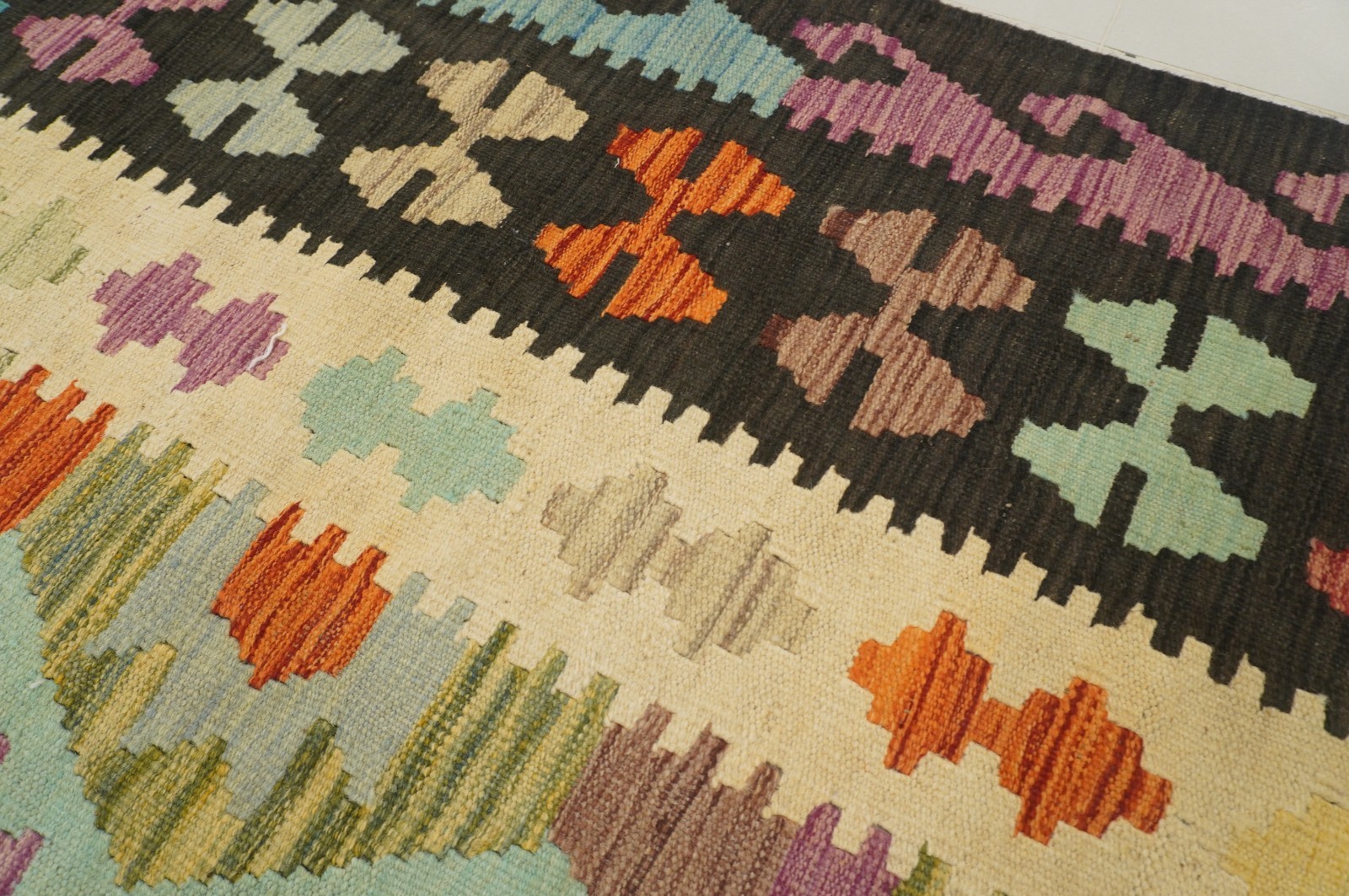 8×11 ft Black Afghan Handmade Geometric Wool Kilim Area Rug (8’3″x11’5″)