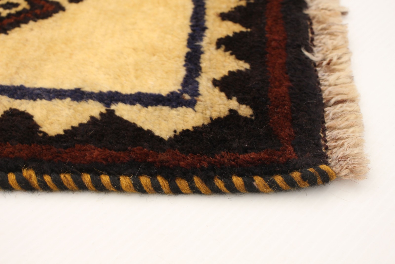 Traditional Vintage Hand-Knotted Area Rug 4’4″ x 5’8″ Oriental Wool Carpet