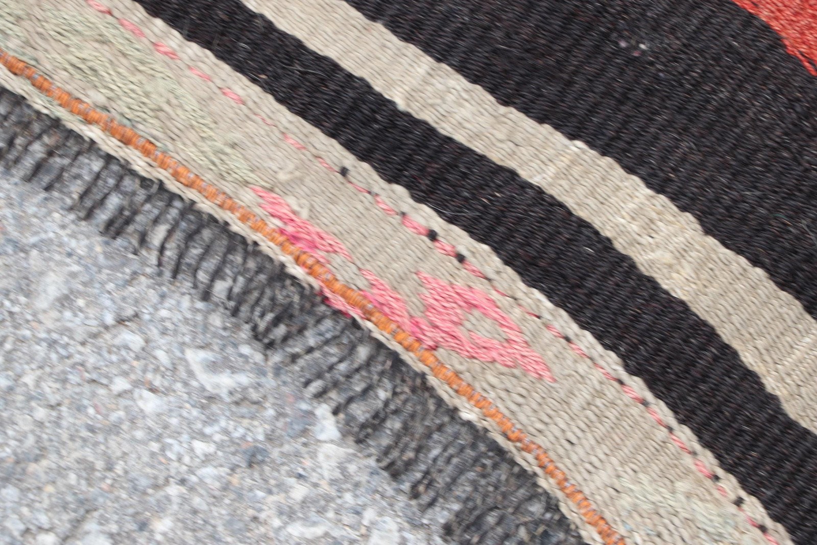 Kilim Vintage Rug, 4,5×8,1 ft Turkish Rug, Black Striped Wool Rug