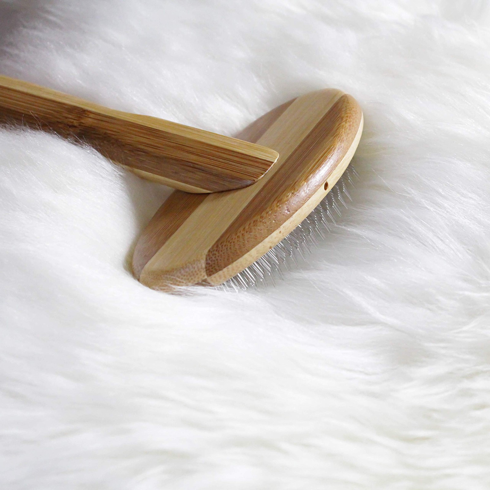 Outlavish Sheepskin Wool Carpet Rug Cleaner Brush Bamboo Wire Slicker Carding