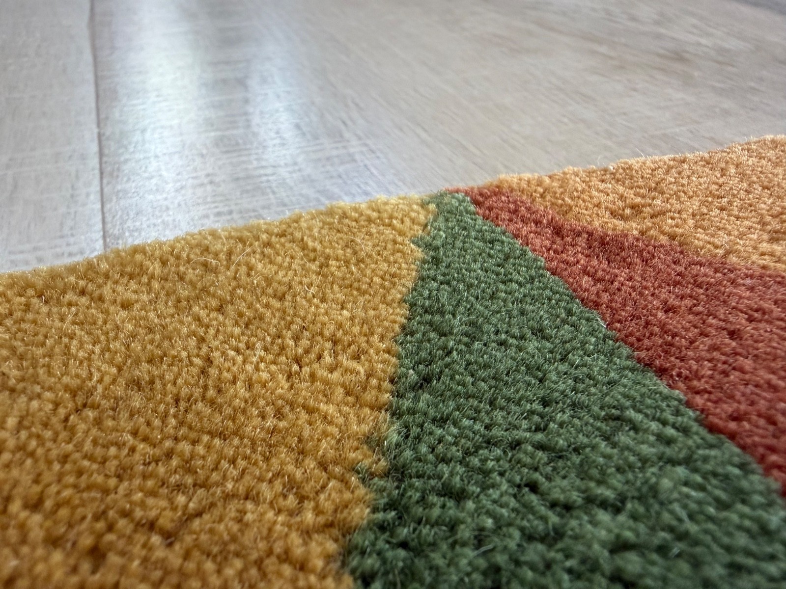 Hand Tufted Wool Rug Terracotta Geometric Small Table Placemat for Home 1 x 1 ft