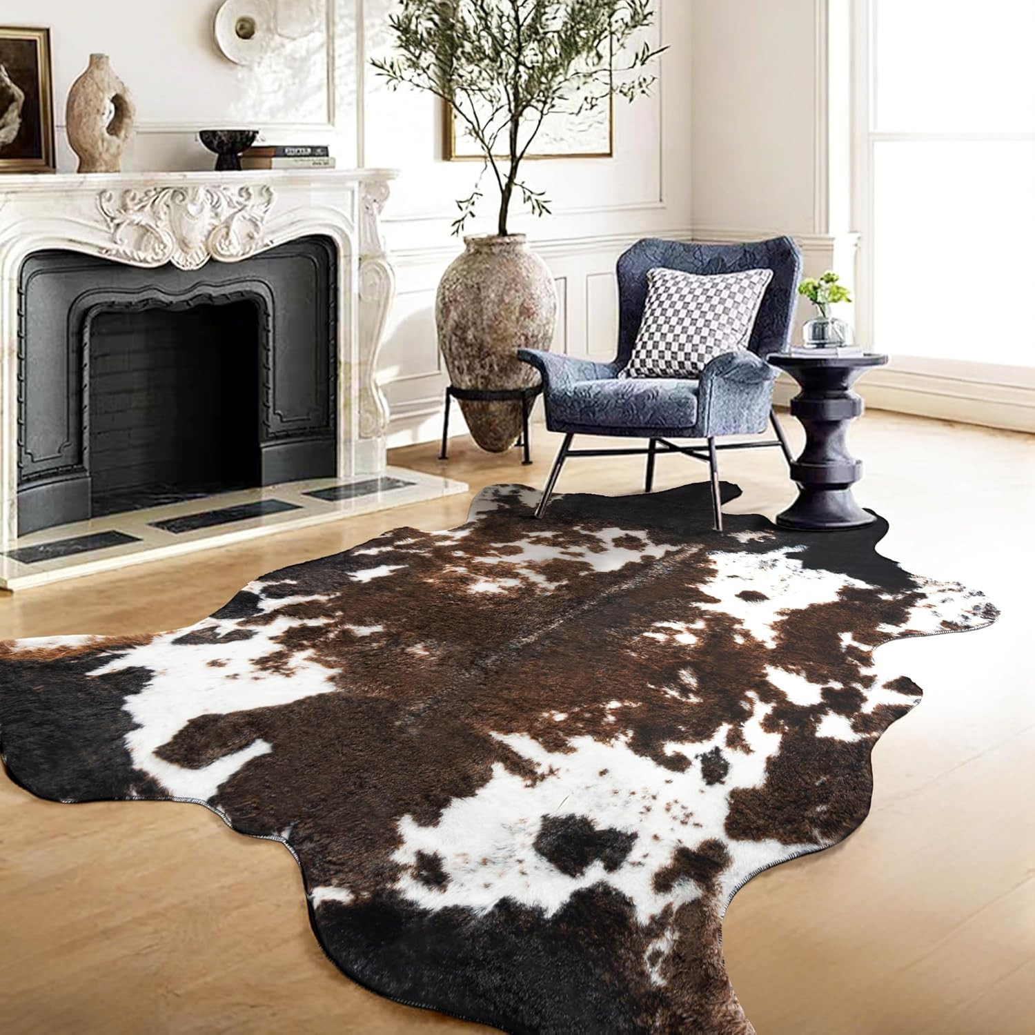 Faux Cowhide Rug, Fluffy Fur 4.6X5.2 Feet Washable Cow Print Rug for Living Room