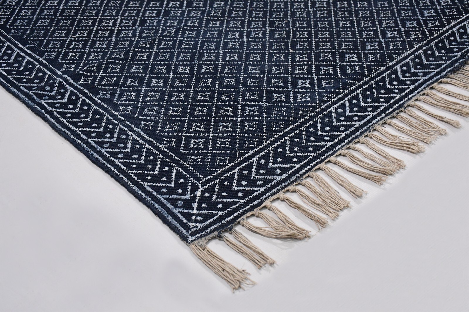 Indian handmade rug, outdoor patio rug, living room area rug, hallway runner rug