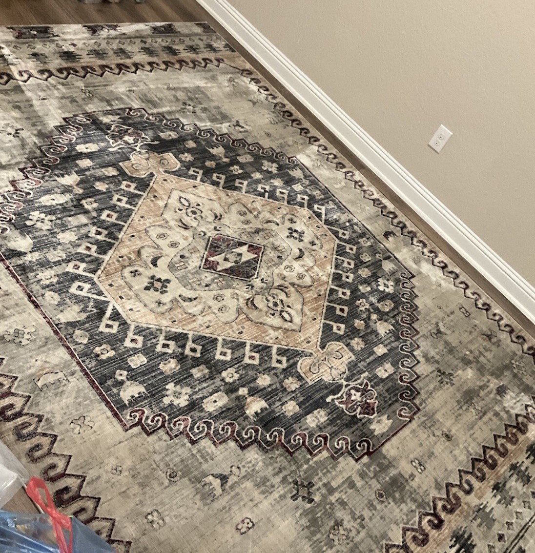 Traditional Medallion Rectangle Area Rug Gray Beige Black Cream for Any Room