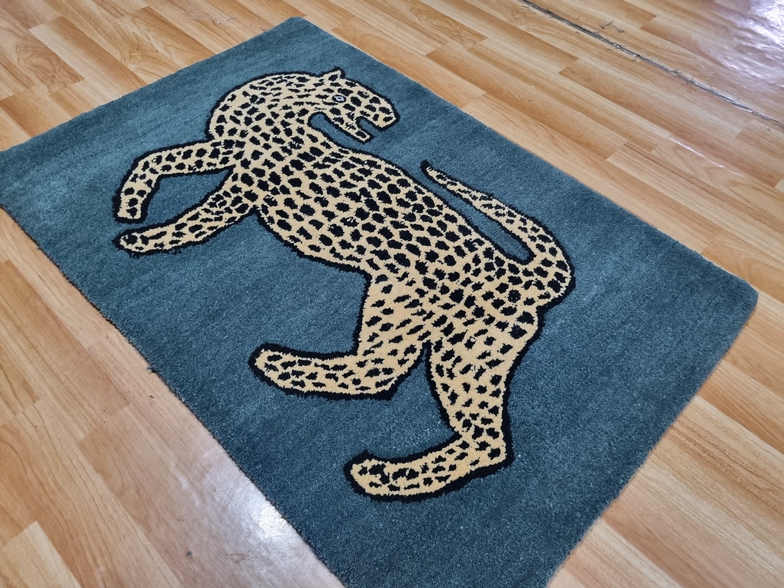 Hand Tufted Wool Area Rug 3×5 Teal Blue Leopard Animal Print Modern Accent