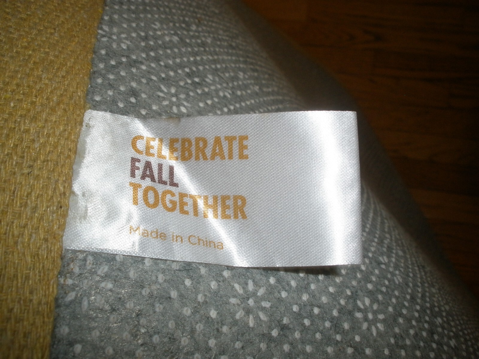 NWOT Celebrate Fall Together Rug Mat Pumpkins Sunflowers Leaves 30″ x 19″