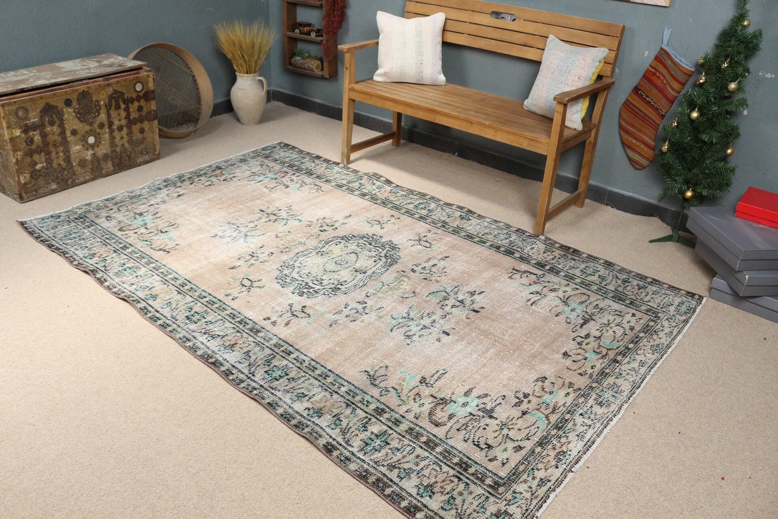 Vintage Large Rug 5,3×8,1 ft (161×246 cm), Turkish Blue Plants & trees Rug