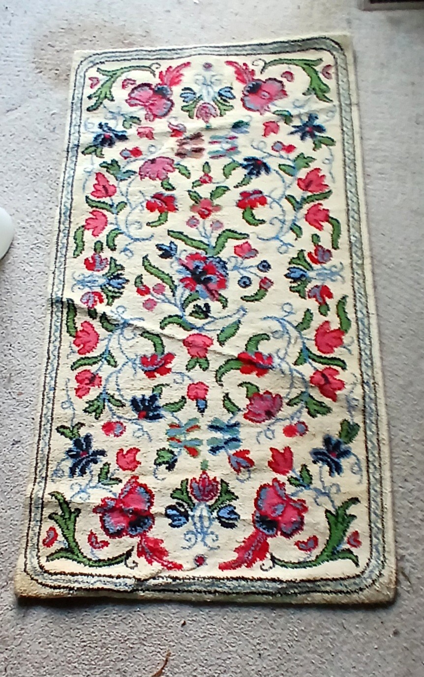 Belgium Corona Area Rug Vintage