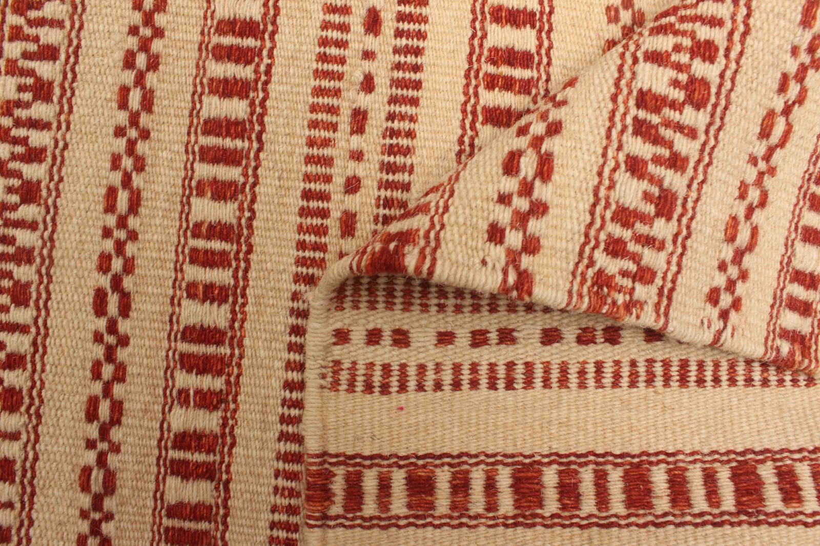 Vintage 2’2″ x 6’8″ Traditional Wool Hand Woven Oriental Area Rug