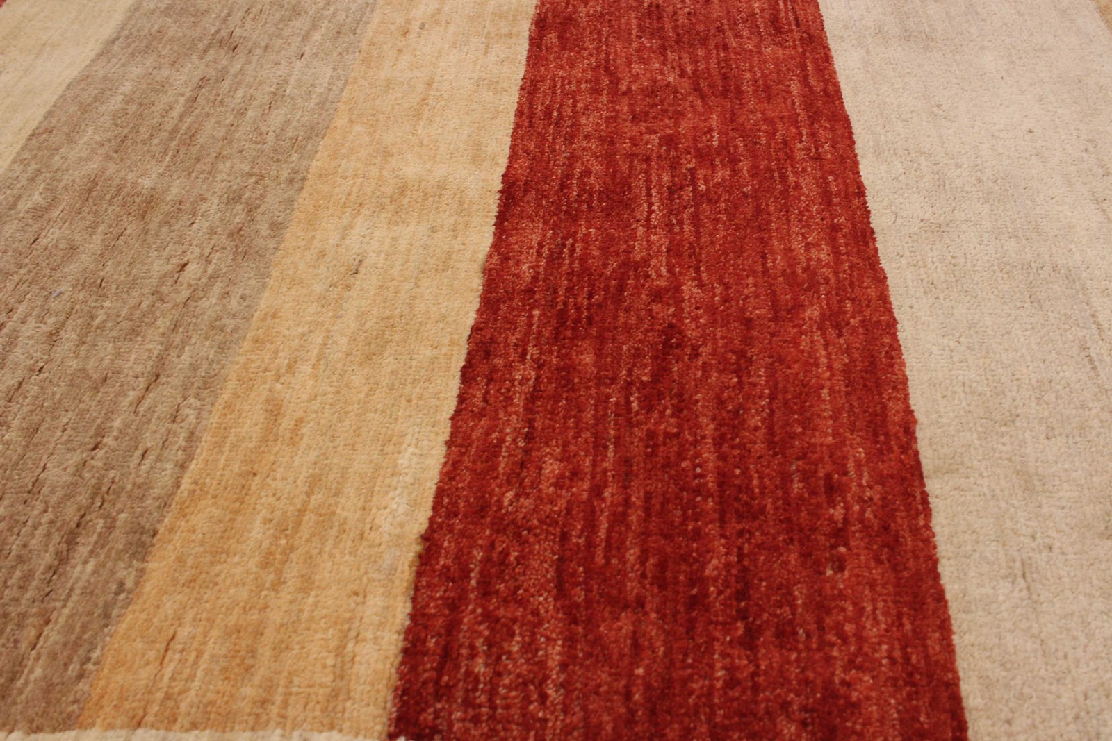 Traditional Hand-knotted Carpet 3’3″ x 6’6″ Wool Oriental Area Rug