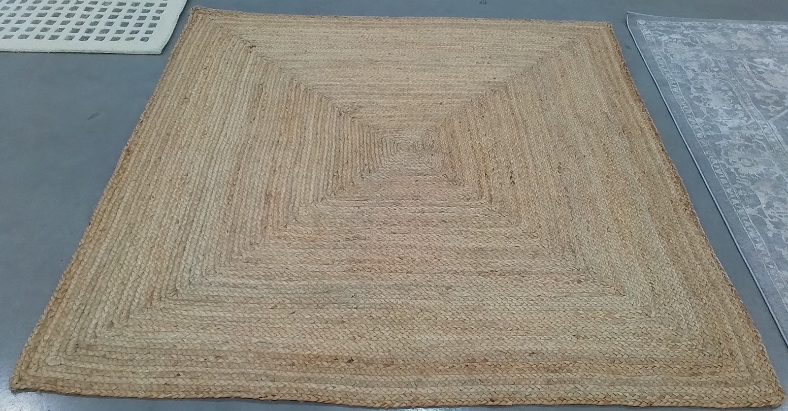 NATURAL 6′-0″ x 6′-0″ Broken Thread Rug, Reduced Price 1172805845 CAP252A-6SQ