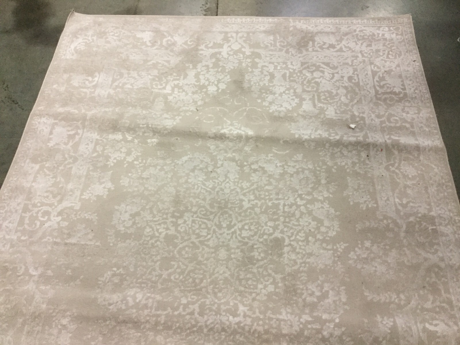 CREME / IVORY 5′-1″ X 7′-6″ Spot on Rug, Reduced Price 1172652219 RFT664D-5