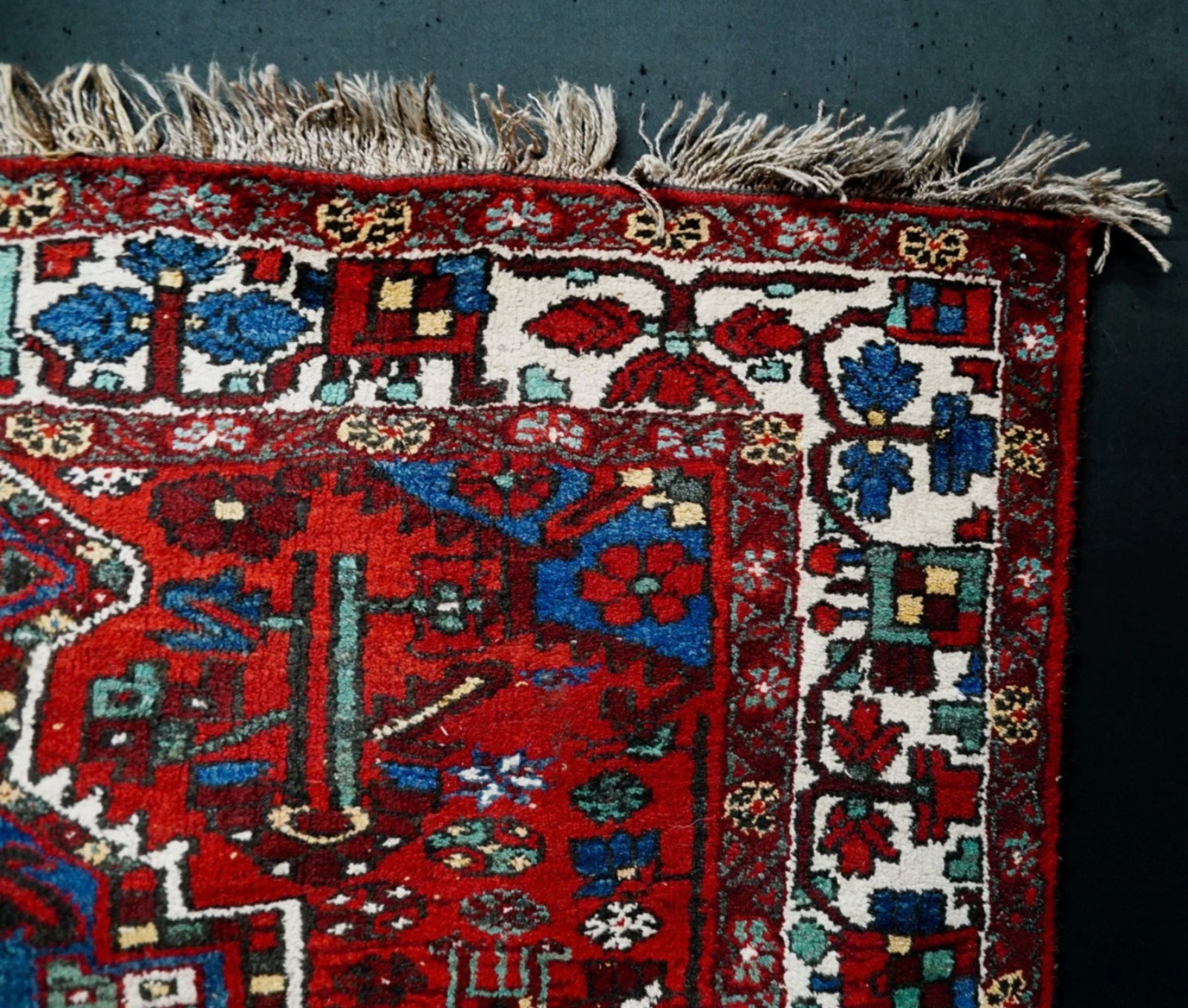 Antique Herizz Karaja handmade rug, circa 1915