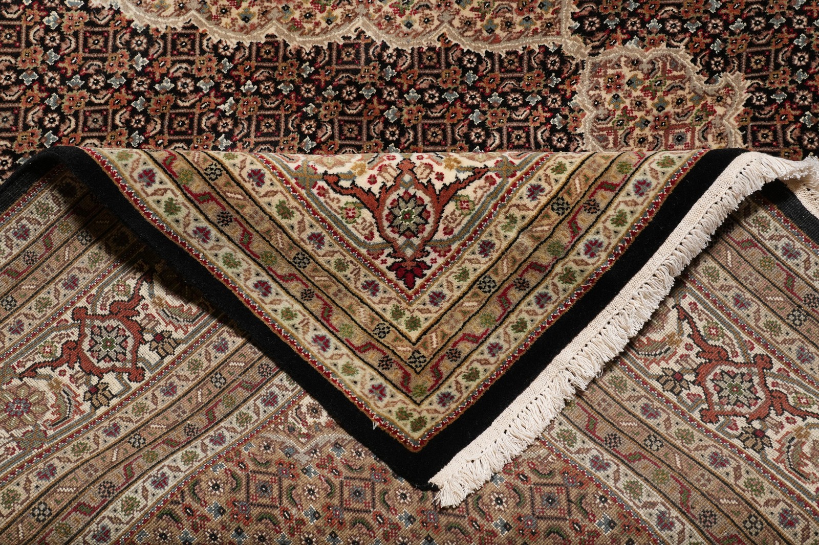 8.2 x 10.2 Tabriiz Mahii Handmade Wool And Silk Quality Rug #F-4475