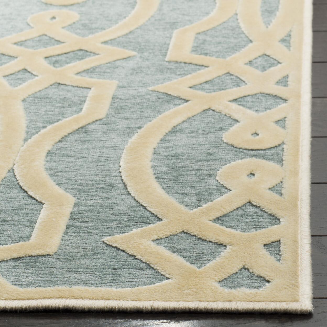 SAFAVIEH Martha Stewart MSR4485-3490 Azurite Blue Rug