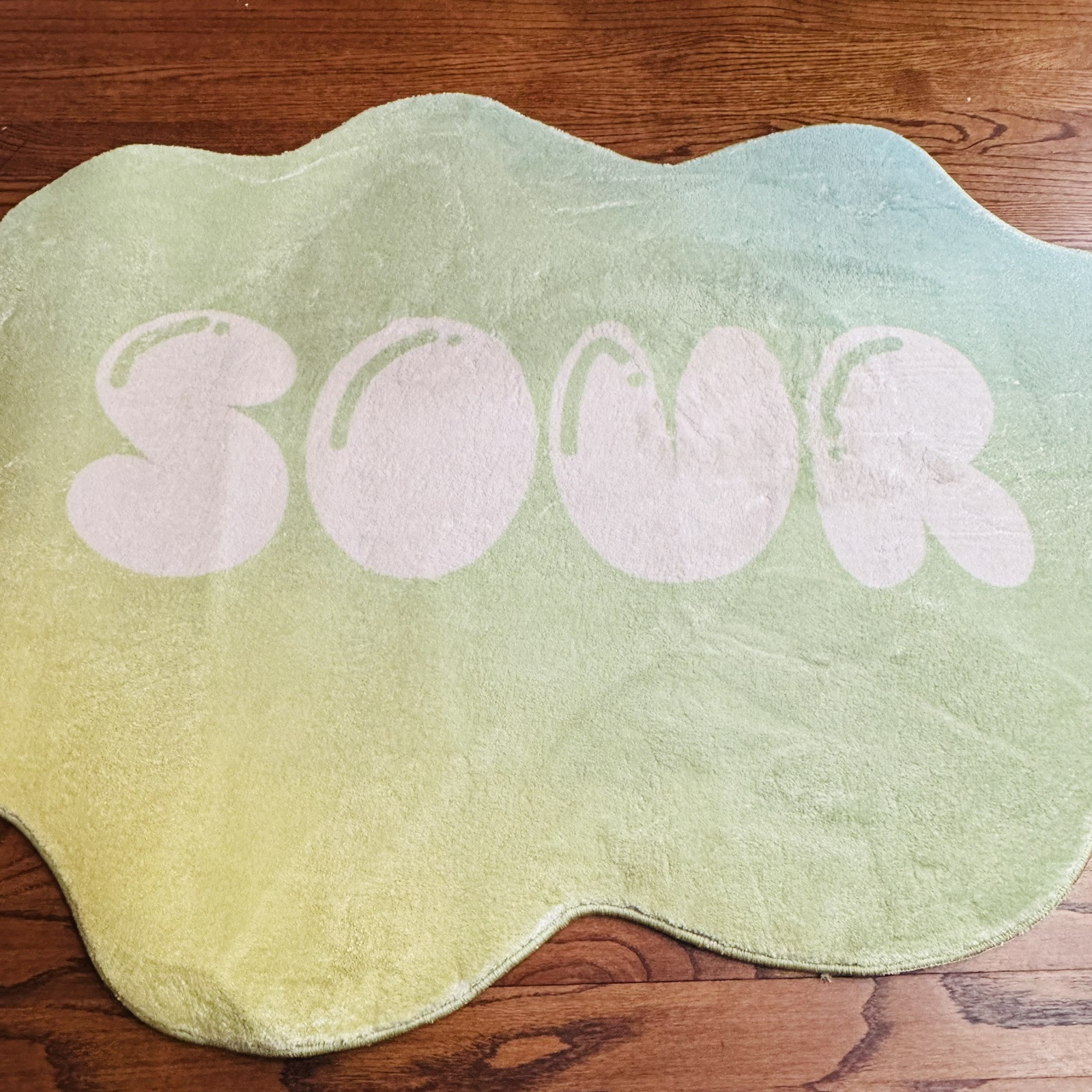 ROBYNBLAIR Kid’s Gradient Sweet Accent Green Rug W Bubble Letters 3’6”w x 2’6”L