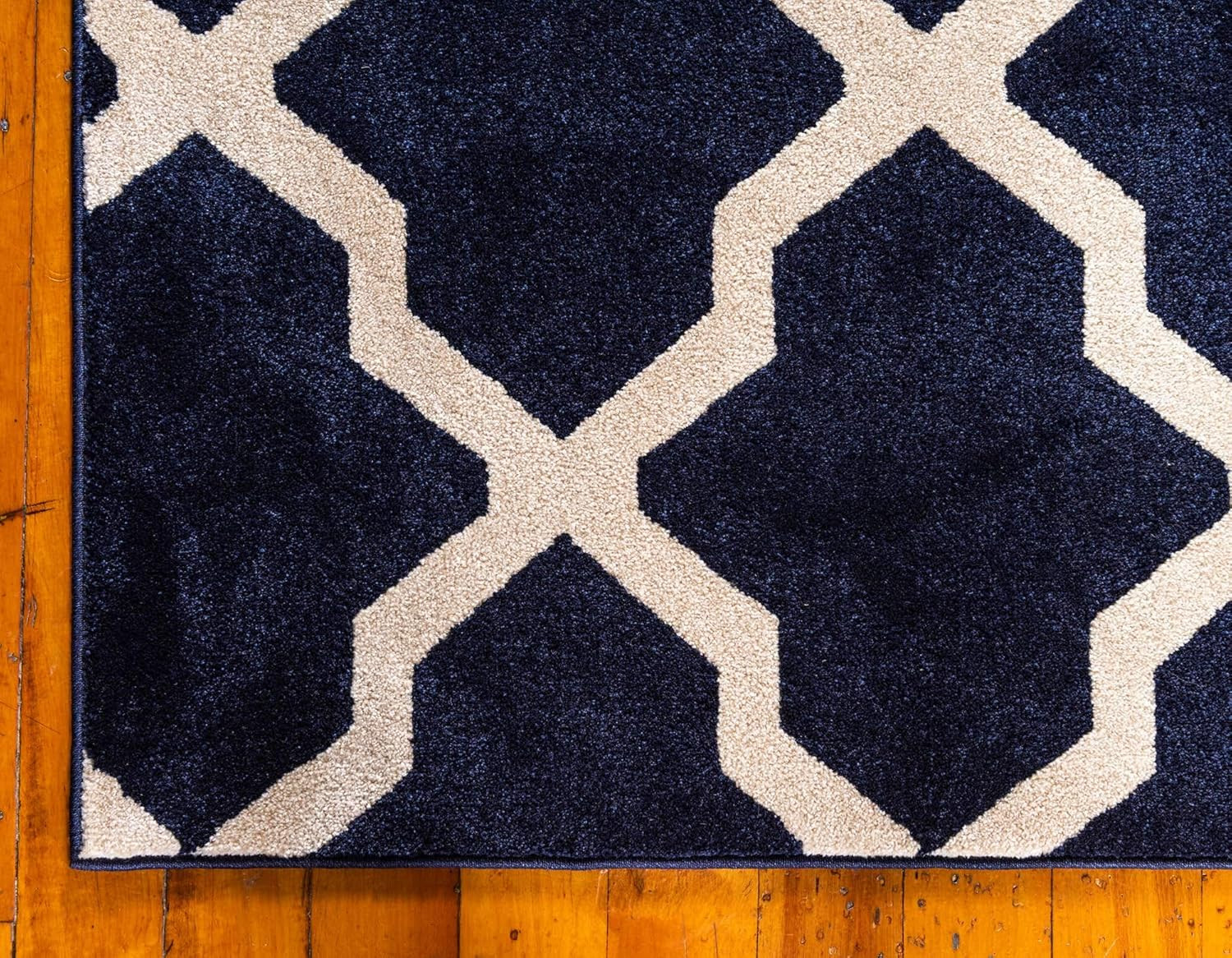 Navy Blue/Beige Trellis Area Rug – San Antonio (5’3″ x 8′)