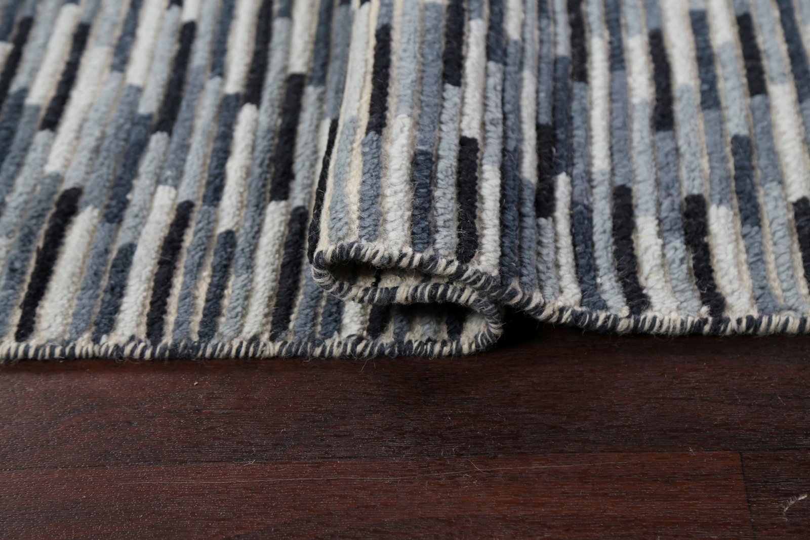 Modern Handmade Luxury Hand-Knotted Moroccan Wool Rugs for Any Room 5×8 ft
